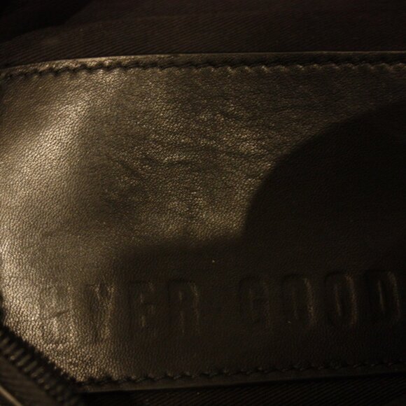 HYER GOODS - Upcycled Leather Fanny Pack, Black, Sustainable - Picture 7 of 10